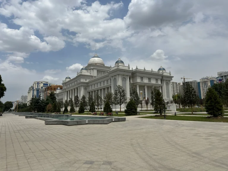 37590786 a1e6 4f7d 81db b3ec04853b10