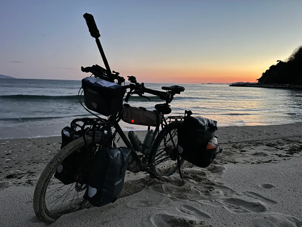 37b66d24 0bbc 4110 ac04 f0fee0ddb594