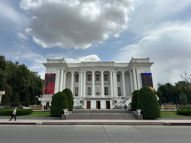 435f88ee 4b85 42cf aeee 0ecdea1e58a9