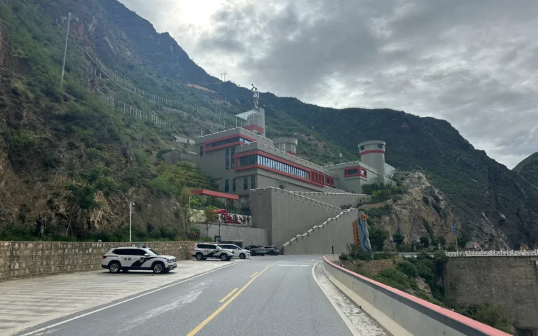 5f85ba90 727f 4e26 87b2 f557be7493bd