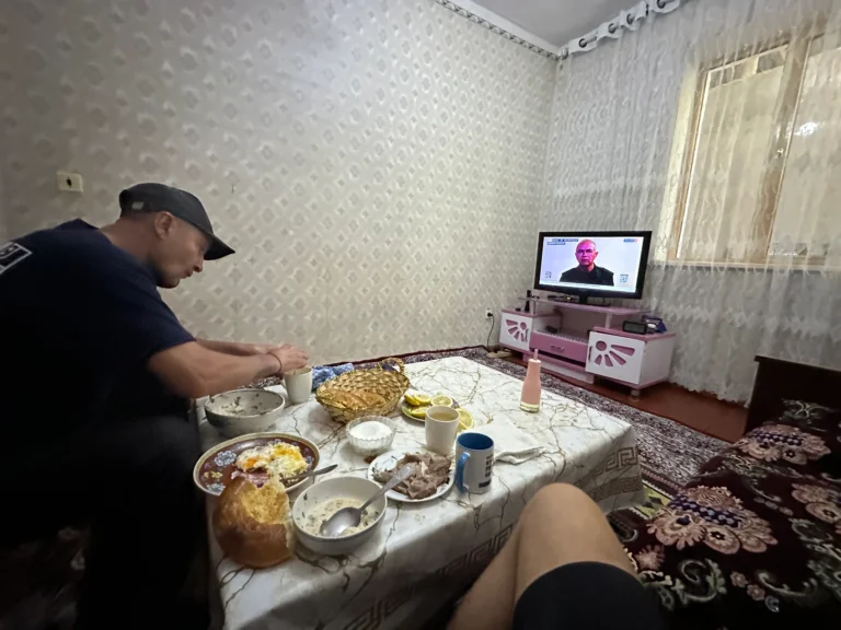 9aa725af 35e6 47d9 8028 456e7f8ba019