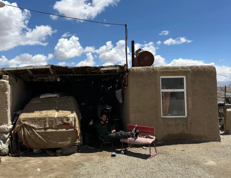 b9c15b6e b2f4 4bd6 a773 9ec419097181