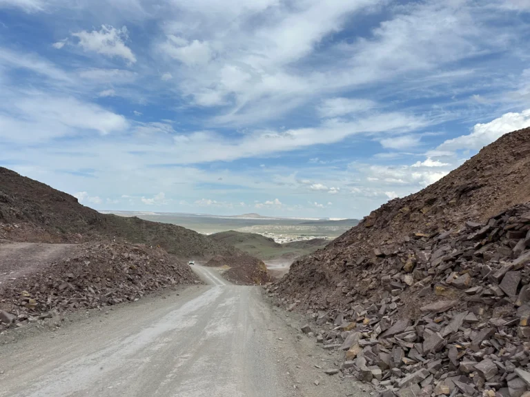 dfe7a09b cf5e 4b59 bb33 70e5d83470d7