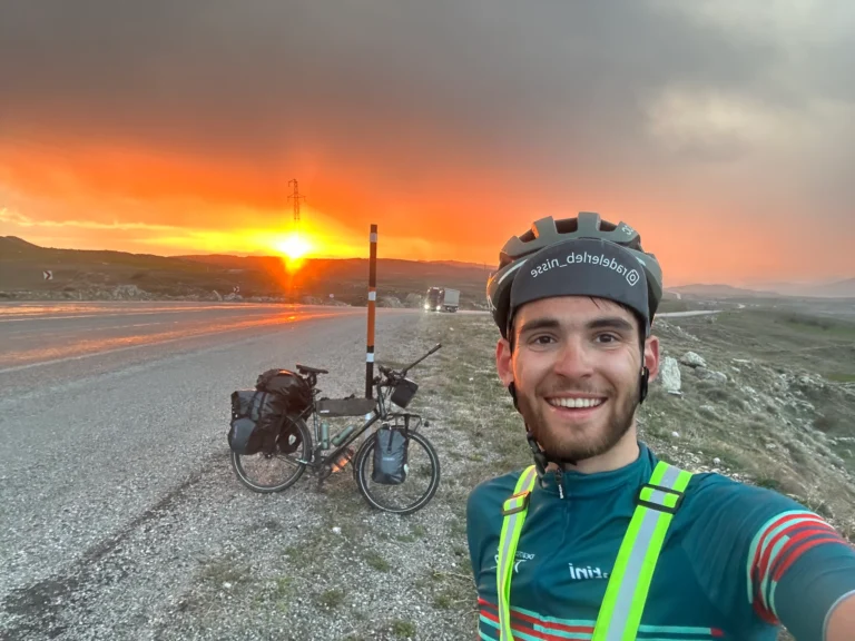 e02f491a 4698 48e5 8026 68e9210ca448