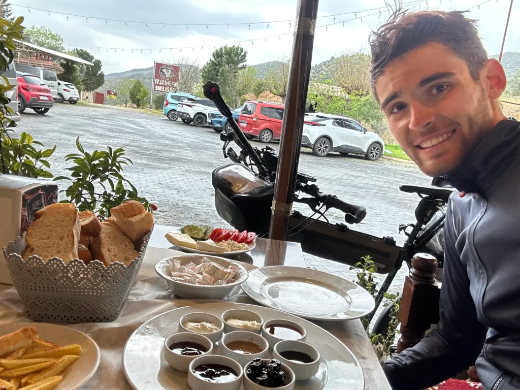 f7c8720f 4185 4472 88b4 7cf102385eba